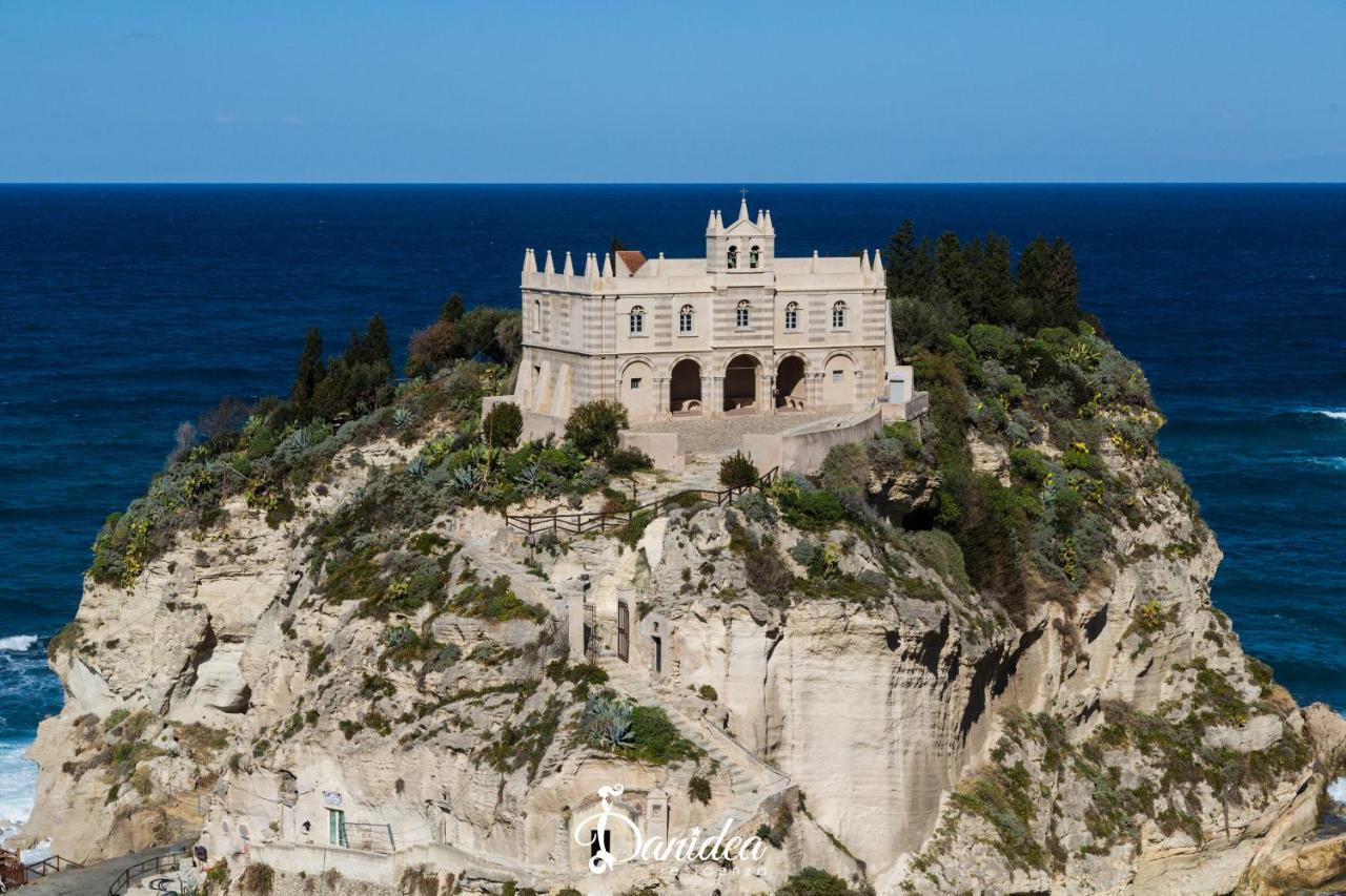 Residenza Danidea Panzió Tropea Kültér fotó